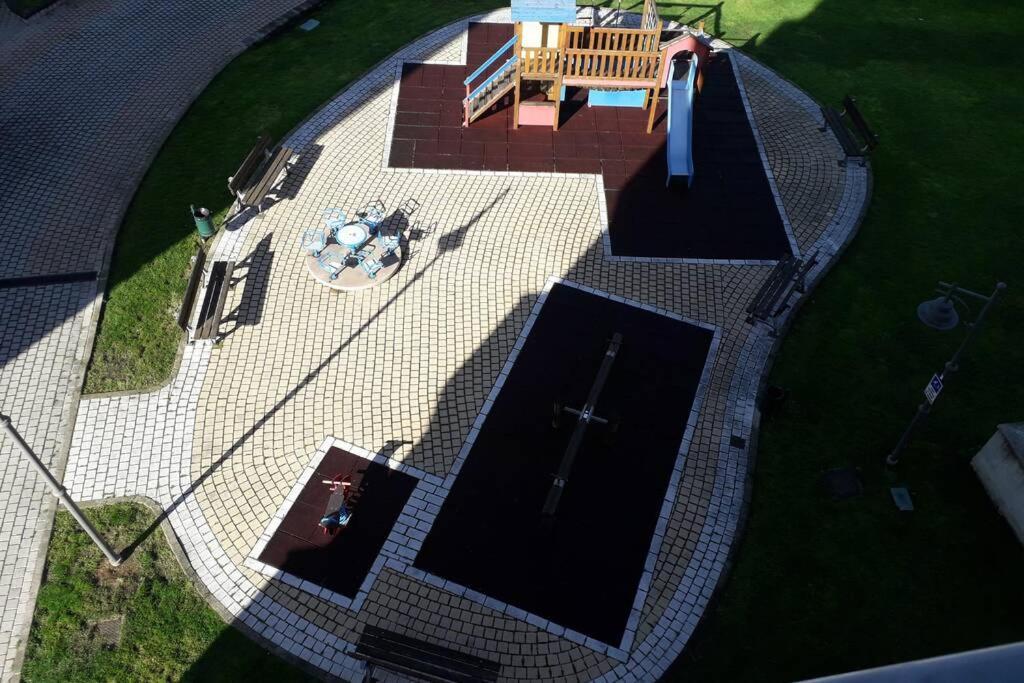 ואראצה Appartamento Ristrutturato Con Terrazzo מראה חיצוני תמונה